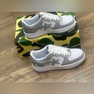 (Women's ) A Bathing Ape Bape Sta OS #3 M2 Grey Patent Sneakers